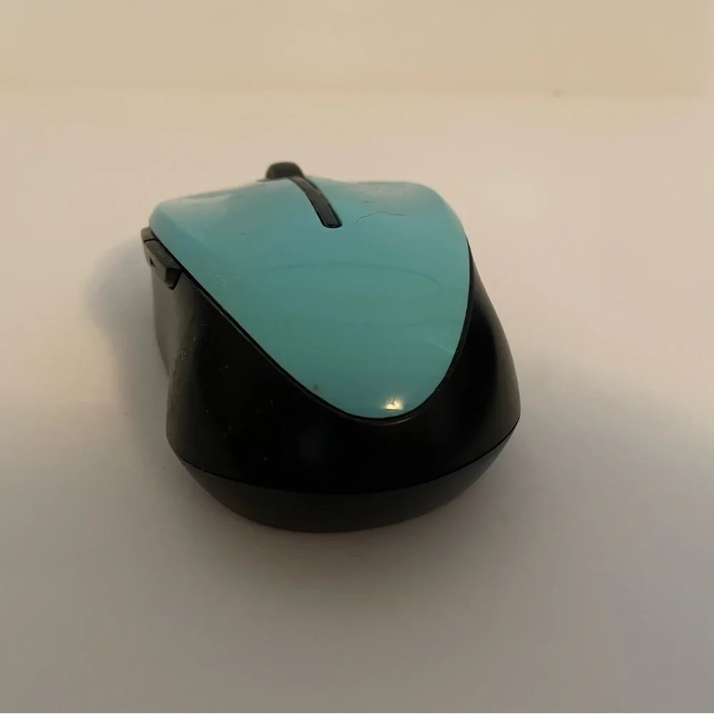 Wireless Blue Mouse
